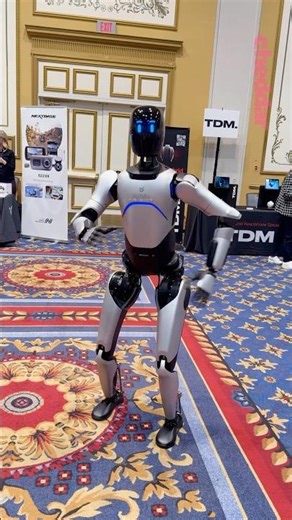 Chinese robotics AGIBOT made American debut at CES in Las Vegas #ces2026 #humanoid #robot #china