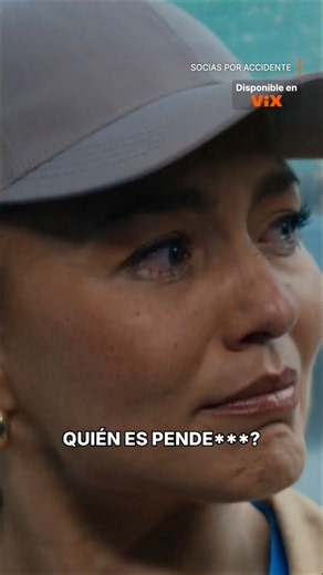 Regina hace llorar a Alexa con sus insultos #SociasPorAccidente