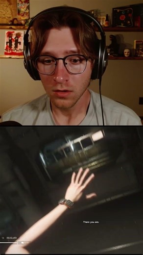 AI Bites My Ankles! 😂 #fyp #gaming #funny #rage #reaction #alien #alienisolation