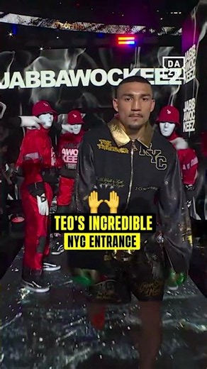 Teofimo Lopez is built for the big stage and grand entrances. Truly one of one 👏🔥
