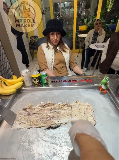 Delicious Banana Nutella Ice Roll Recipe You Must Try