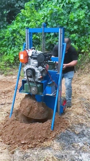 Diesel frame type large diameter hole digger