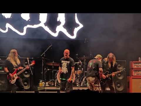 DOWN - Sick New World @ Texas Motor Speedway!