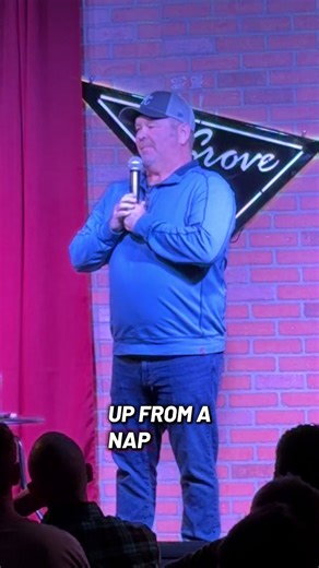 Married an older woman. #cougar #brycestanleycomedy #dirtroadcomedy