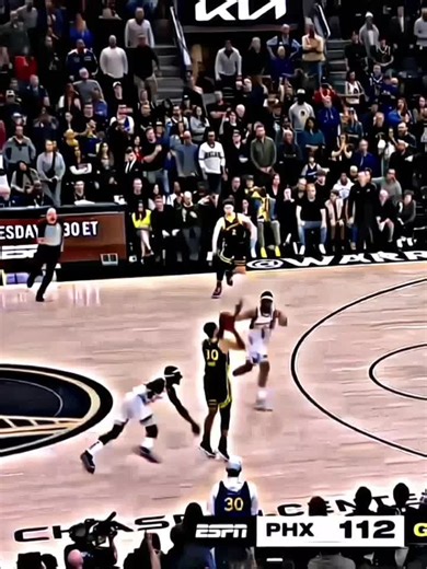 Stephen Curry's Most Incredible Moments in Basketball