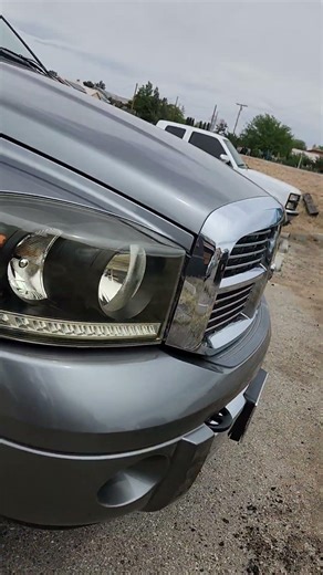 DODGE RAM 2500 IN REPAIR