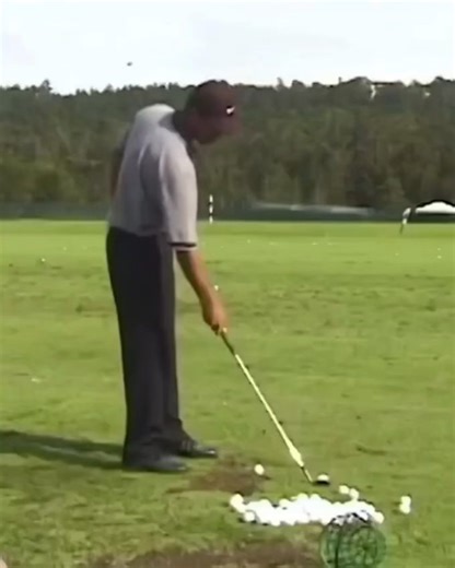 Golf Videos on Instagram: "Tiger Woods won the 2000 U.S. Open at Pebble Beach by a margin of 15 strokes, the largest victory margin in the tournament’s history. The course was set up with narrow fairways, deep rough, and difficult conditions that led much of the field to score over par. Woods completed the tournament at 12 under par, while no other player finished under par for the event. His performance set multiple records during the championship and remains one of the most statistically domin