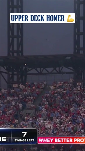 Jac Caglianone homered into the upper deck 😱