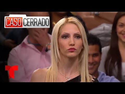 My wife is abusive and hits me! 🤕💍💔 | Caso Cerrado Complete Case | Telemundo English
