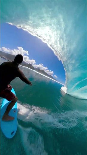One-of-a-Kind Teahupo'o SloMo 🎬 Tereva David x Chris Rogers #Shorts #Surf