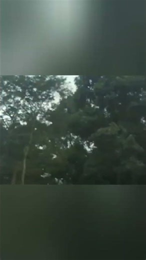 TRIANGLE UFO CAUGHT ON CAMERA! Real or Hoax? SPECTACULAR Footage Emerges!