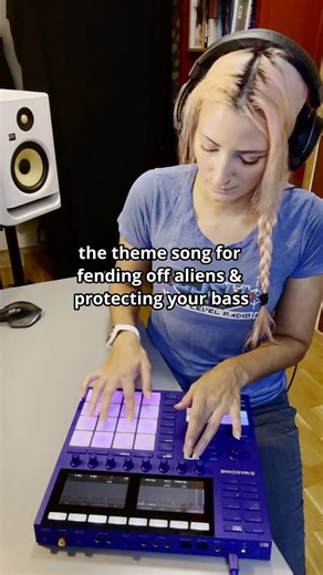 theme song for fighting aliens