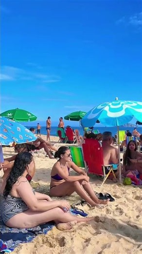 🇧🇷 Ipanema Beach a Sunny Day in Rio de Janeiro