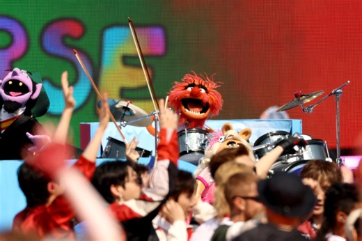 Muppets perform a Detroit rock classic at World Cup halftime show