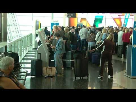 San Diego International Airport experiencing technical issues | 7:55AM update