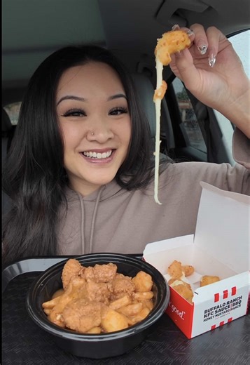 Discover Delicious Cheese Curds at KFC Brasil