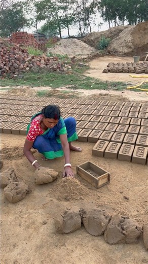 Making Bricks the Traditional Way | From Mud to Brick#makingbricks