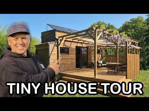 Mind-Blowing Tiny House with an AMAZING Layout—Guest Room and No Ladders!