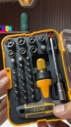 INGCO Professional T-Handle Ratchet Screwdriver Set (31 Pieces) | Multi Bit Magnetic Driver Kit