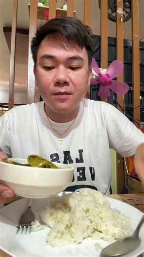 Delicious Sinigang na Bangus Recipe to Try