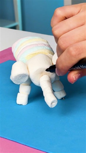 Marshmallow Magic: Create Your Cuddly Critters! 🍬✨