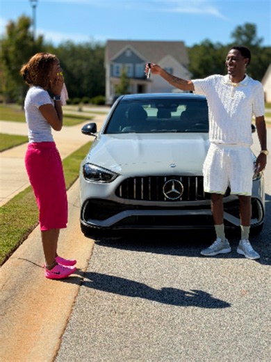 When Wayne surprises his daughter Zarhia with a new car! #God #Jesus #Jesusispoppin #Jesusbeenpoppin #kountrywayne #letthatsizzleinyourspirit #helpisontheway #love