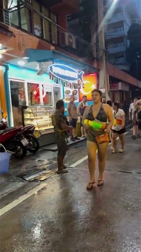 Pattaya Nightlife Is Absolutely Amazing! 🇹🇭🔥#Pattaya #PattayaNightlife #Thailand #TravelVlog #Shorts