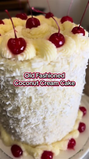 Old Fashioned Coconut Cream Cake #cakedecorating #cake #marylandbaker #cakesoftiktok #coconutcake