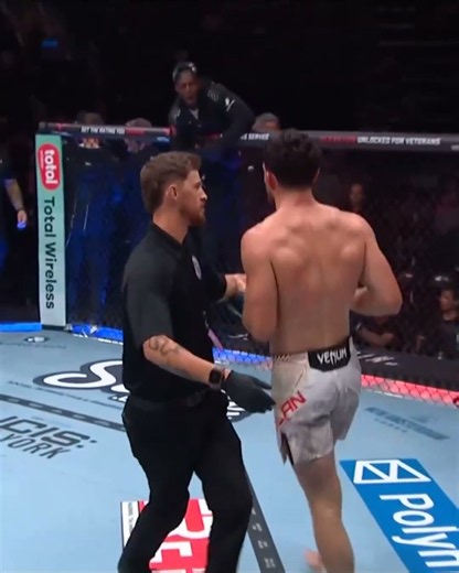 Nolan knocks out McGee 😳 #ufc332