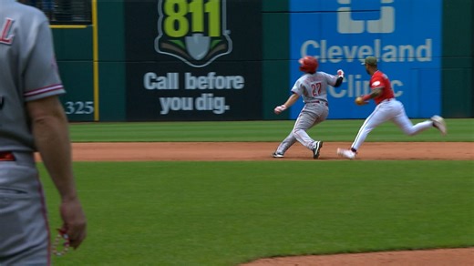 Gavin Williams picks off Sal Stewart