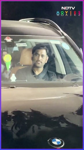 MS Dhoni Joins Salman Khan’s Birthday Celebrations at Panvel Farmhouse