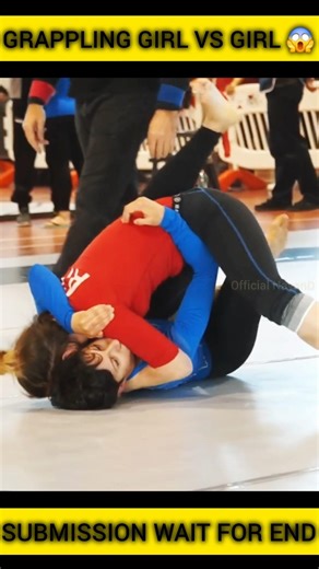 🔥 Girl vs Girl Grappling | Intense Submission Hold 😱 | Women's Wrestling Fight #shorts #bjj