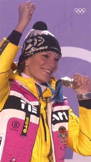 Check out the last five golden runs in women's slalom at the #WinterOlympics! 🔥