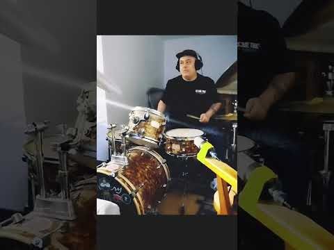 Drumming My Funky -Reggae Song that i made with A.I #fusionmusic #reggae 💯⚡🔥🥁