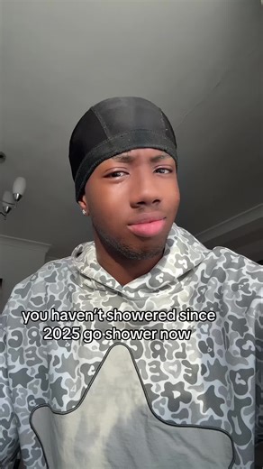 Go Shower Now: A Reminder for Personal Hygiene