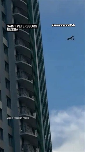 Ordinary Morning in St. Perersburg During a Massive Raid by Ukrainian Long-Range Drones