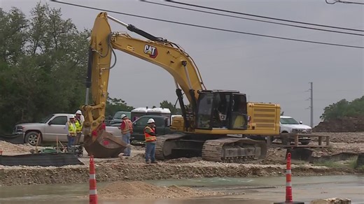 Two Leander ISD schools have little to no water after water main break