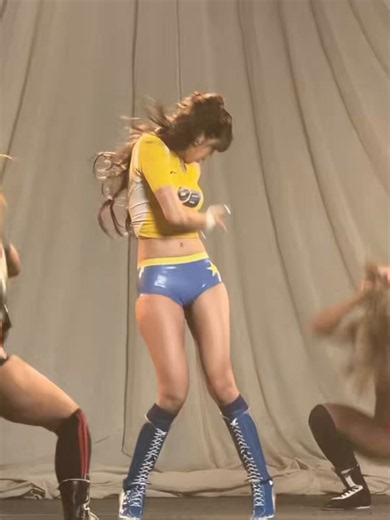 LISA captivates in a new dance video from the “Goals” music video.