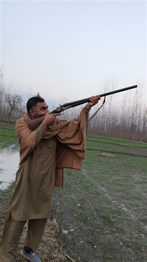 Double Barrel Delight: Hunting with a Classic!