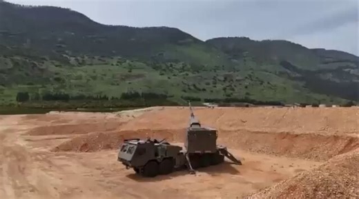 This week, the IDF Artillery Corps conducted its first operational shelling with the new Ro'em self-propelled howitzer, in support of ground forces operating in southern Lebanon.The 282nd Artillery Regiment used the Ro'em, also known as the SIGMA 155, to shell Hezbollah rocket and anti-tank launch sites. The military says the shelling was "deemed successful and yielded achievements."The IDF says the Ro'em brings "groundbreaking capabilities to the battlefield," including increased fire-rate, lon