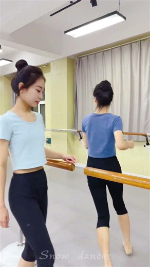 How thin are the waists of dance students? #flexibility