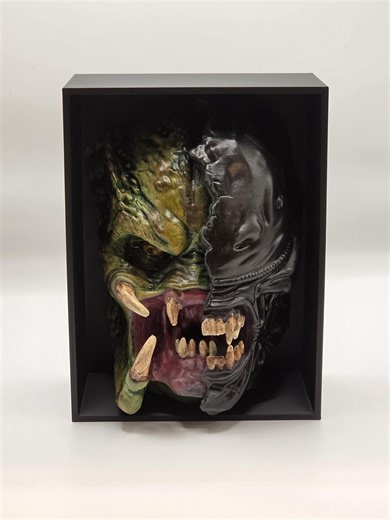 Predator Vs Alien Hand Painted Bookend. - Etsy