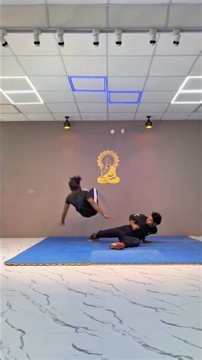 Reverse sweep kick tutorial ⚜️👍🏻#explore#fyy#experiment#lifehacks#reality#pole#check#takewondo