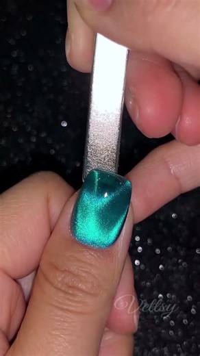 💙💚 Catch The Aurora On Your Nails! 💅 Blue & Green Aurora Nails With Vettsy Cat Eye Gels 🤩