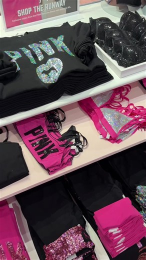 VS Fashion Show Pre-Party SoHo — Join the VSPINK Celebration