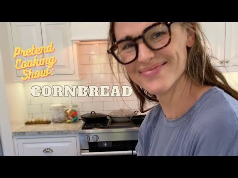 Pretend Cooking Show: Grandmom's Cornbread