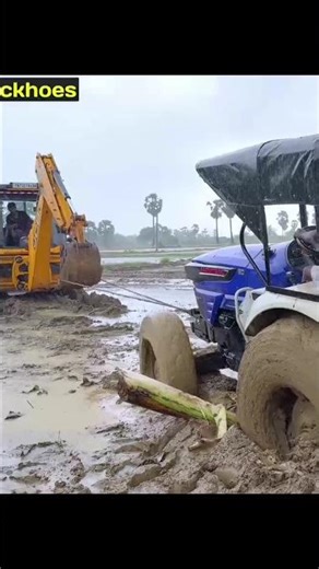 #automobile emotional song JCB help tractor 🚜 farming work mud challange shorts video#youtubeshorts