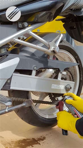 How to make a motorcycle fit for the new season😱 | Topspeedgermany