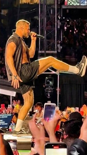 ⚡ THUNDER — Imagine Dragons Warsaw | Dan Reynolds