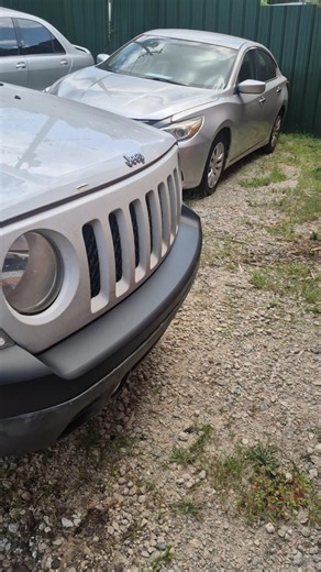 2015 Jeep Patriot review #review #automobile #jeep #clapped #crazymiles